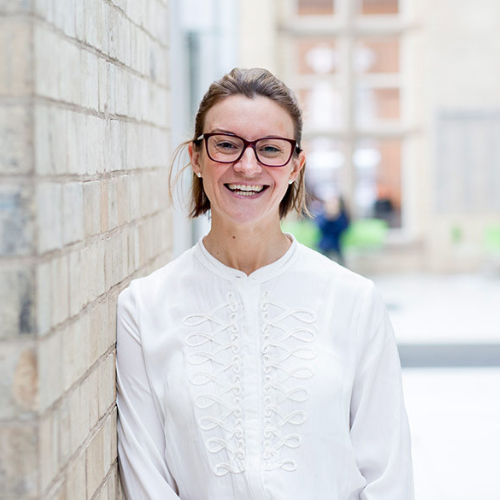 Dr Claudia Bordogna